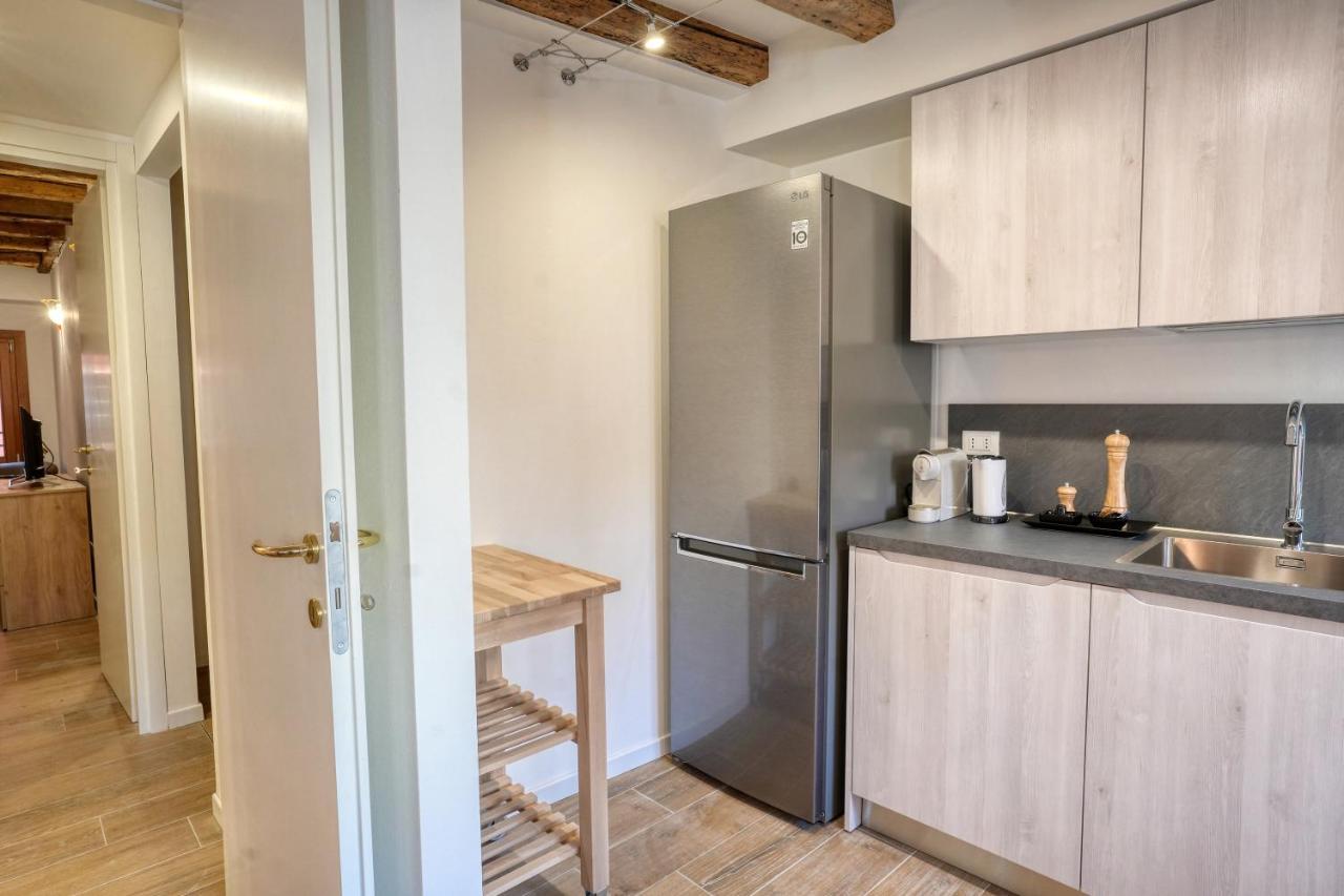 Ecco Suites Apartments 베니스 외부 사진