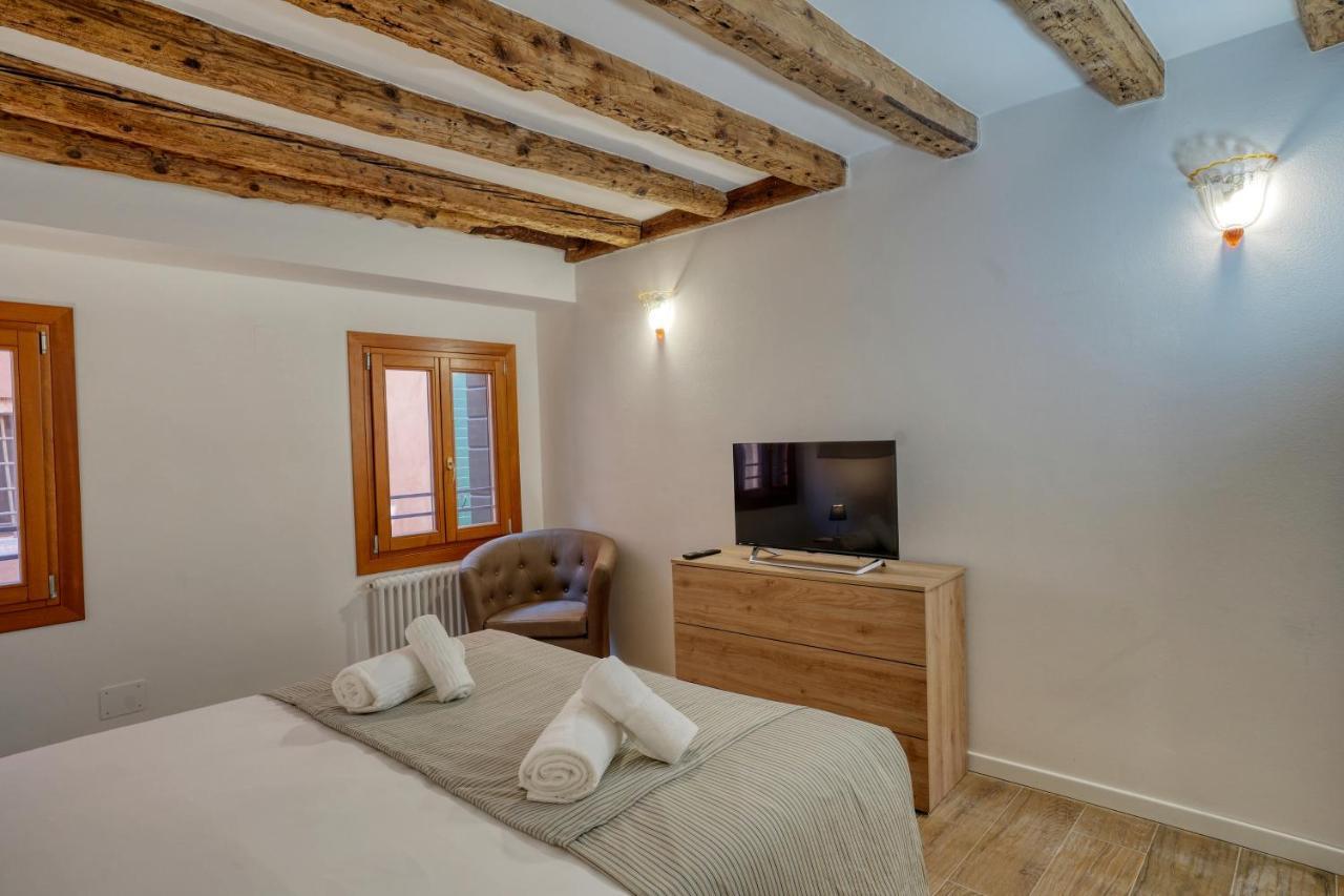 Ecco Suites Apartments 베니스 외부 사진
