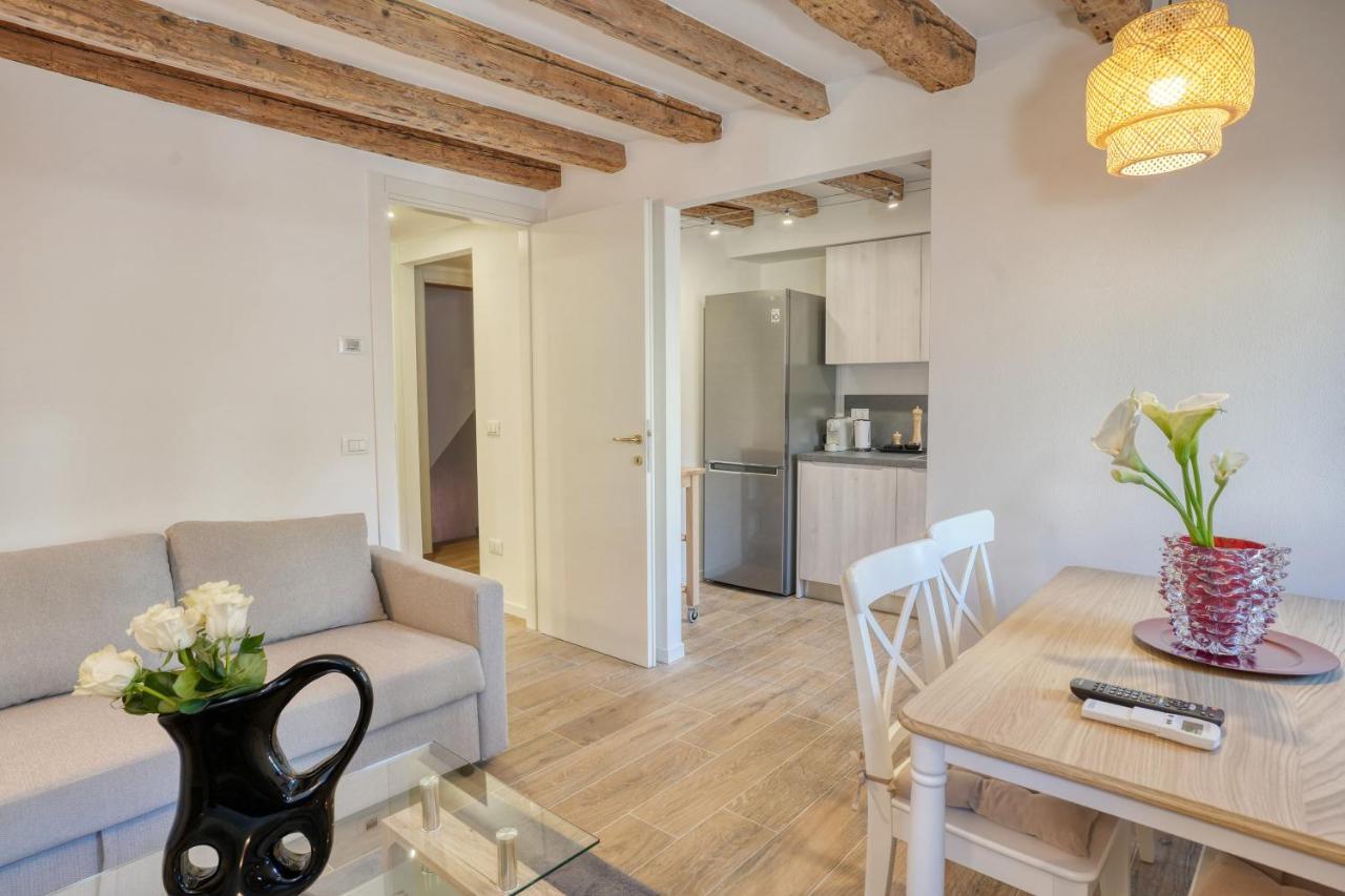 Ecco Suites Apartments 베니스 외부 사진