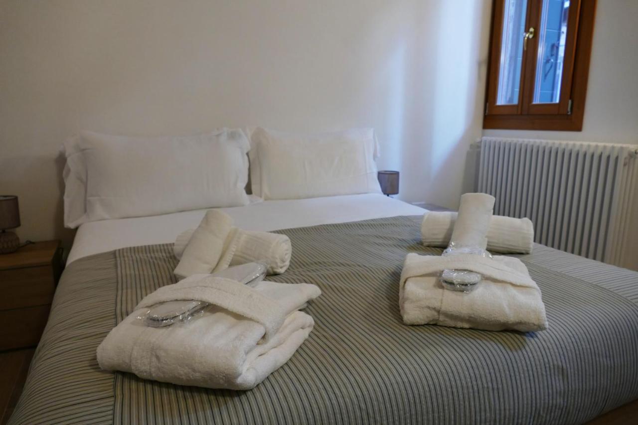 Ecco Suites Apartments 베니스 외부 사진